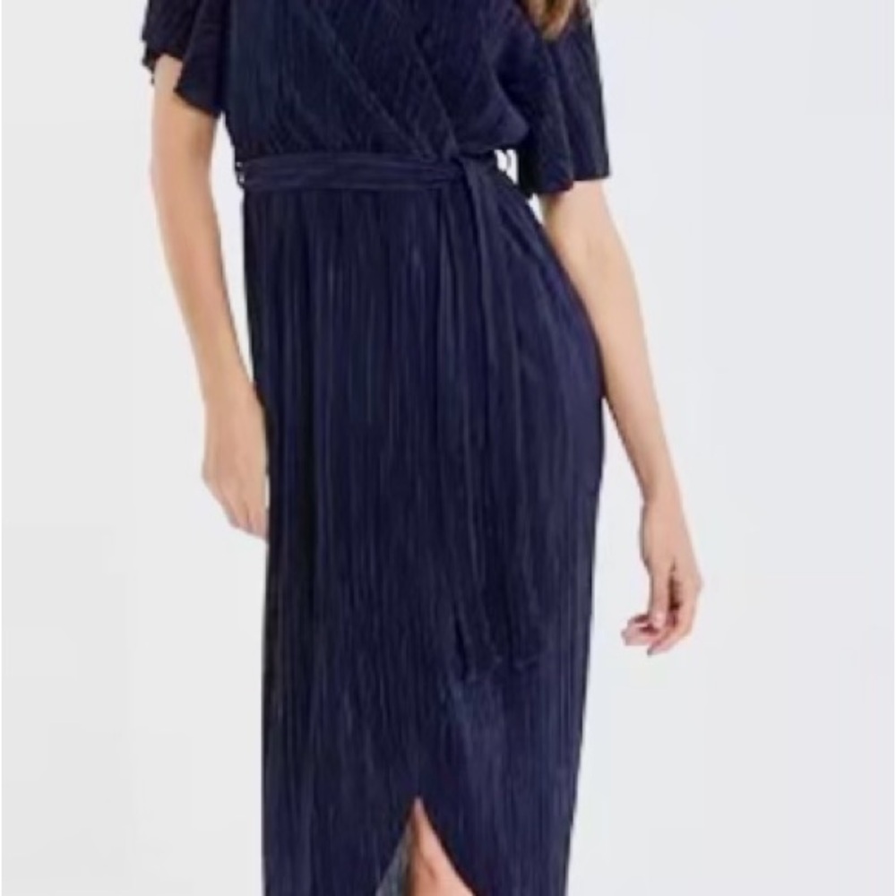 QUIZ SZ 8 US Navy Plisse  Ruched, Midi Dress NWT! - Picture 4 of 4